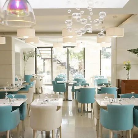 Hotel Glaros 4*